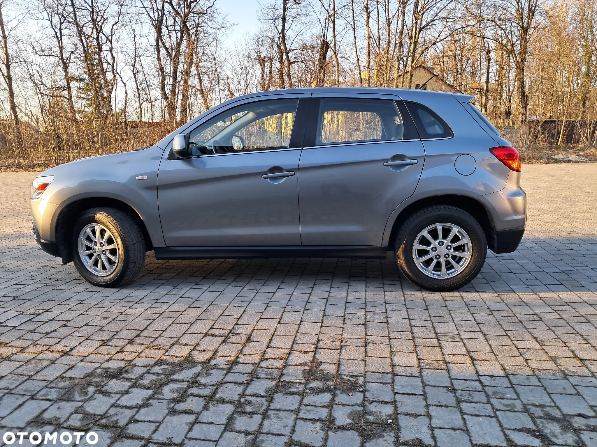 Mitsubishi ASX 1.6 2WD Edition - 2