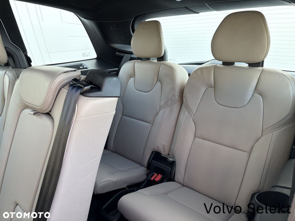 Volvo XC 90 - 28