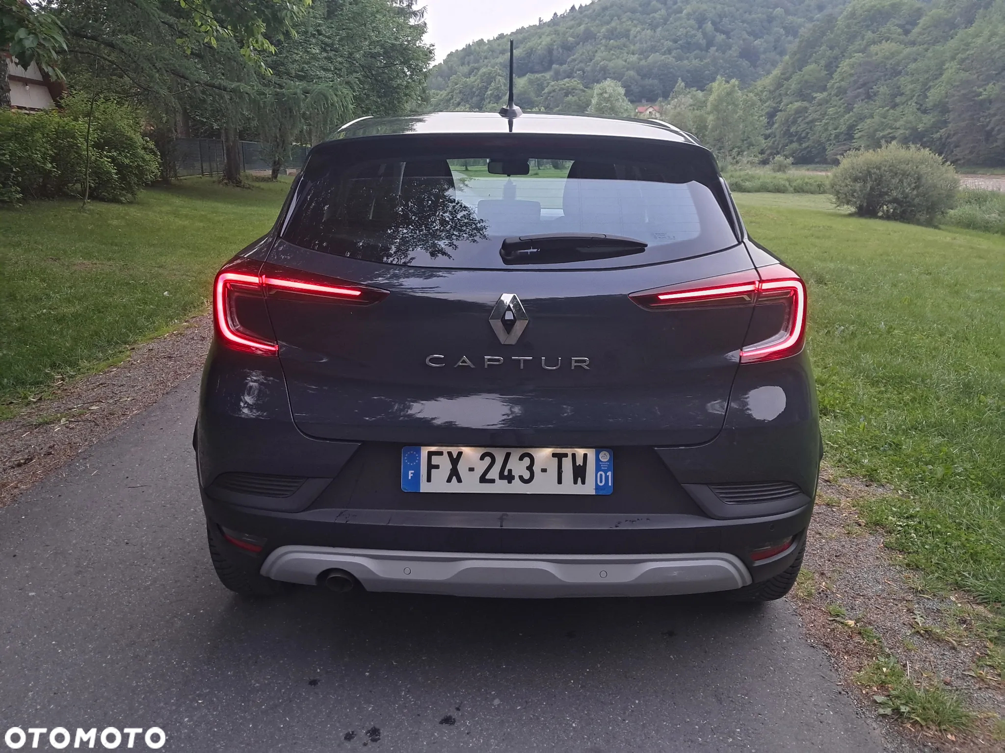 Renault Captur - 3