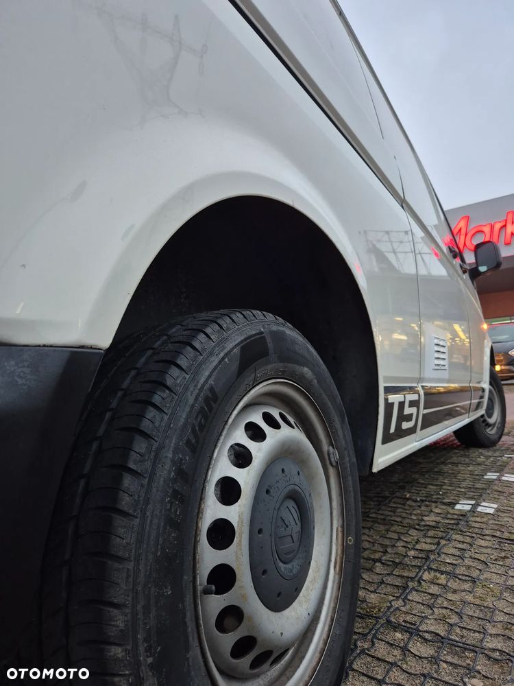 Volkswagen Transporter - 22
