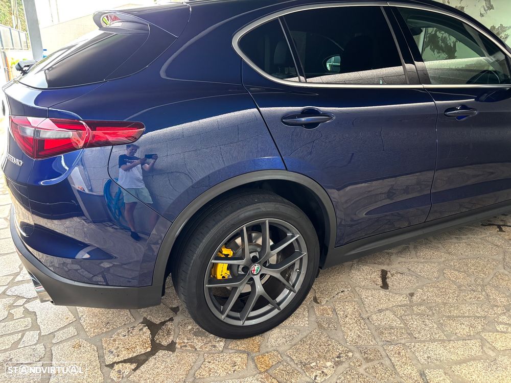 Alfa Romeo Stelvio 2.0 T Veloce TI Q4 AT8 - 13