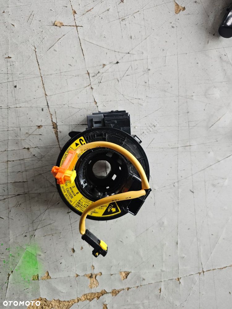 taśma airbag zwijak dgl0313cb toyota avensis t25 - 1