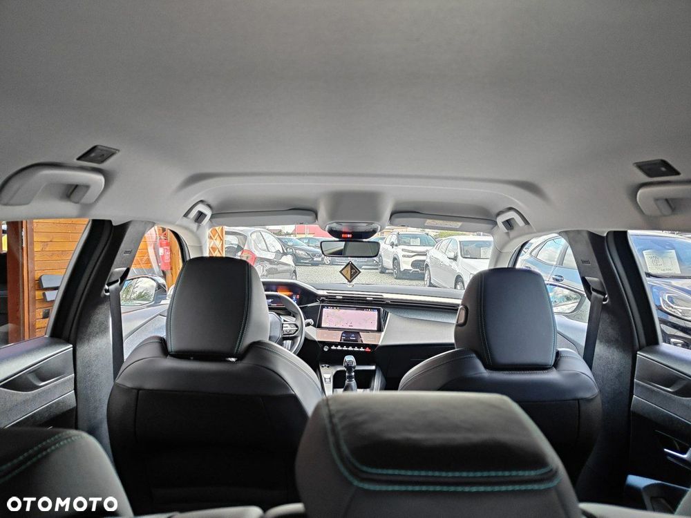 Peugeot 308 1.2 PureTech Allure Pack S&S - 18