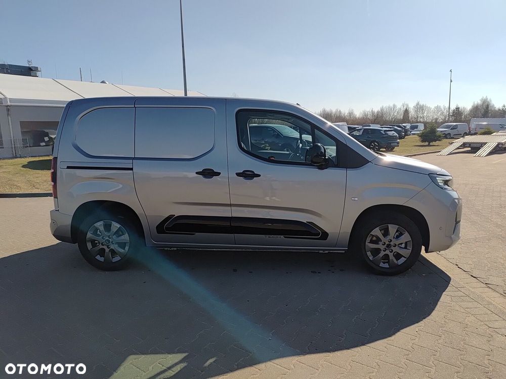 Opel Combo Cargo Combo Cargo Furgon M TECH Diesel 130KM Automat - 5