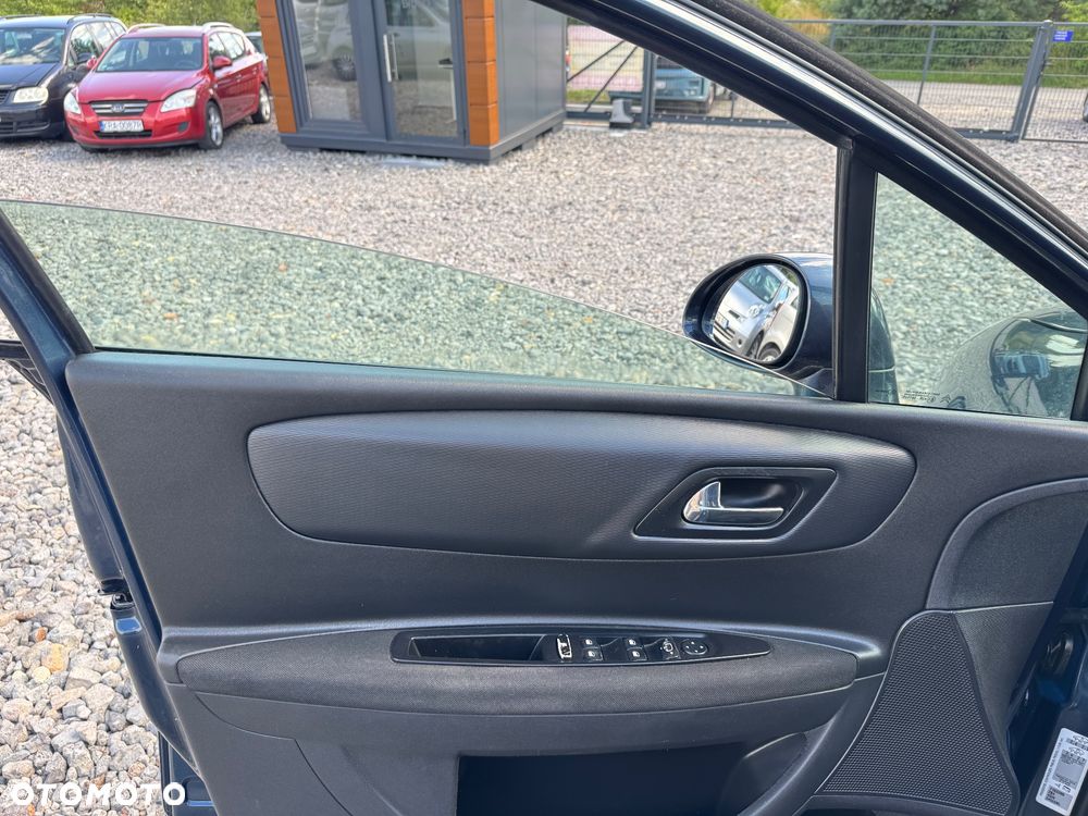 Citroën C4 1.6 VTi Impress - 12