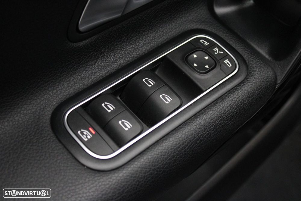 Mercedes-Benz CLA 180 d Shooting Brake Style Aut. — fotografia 32
