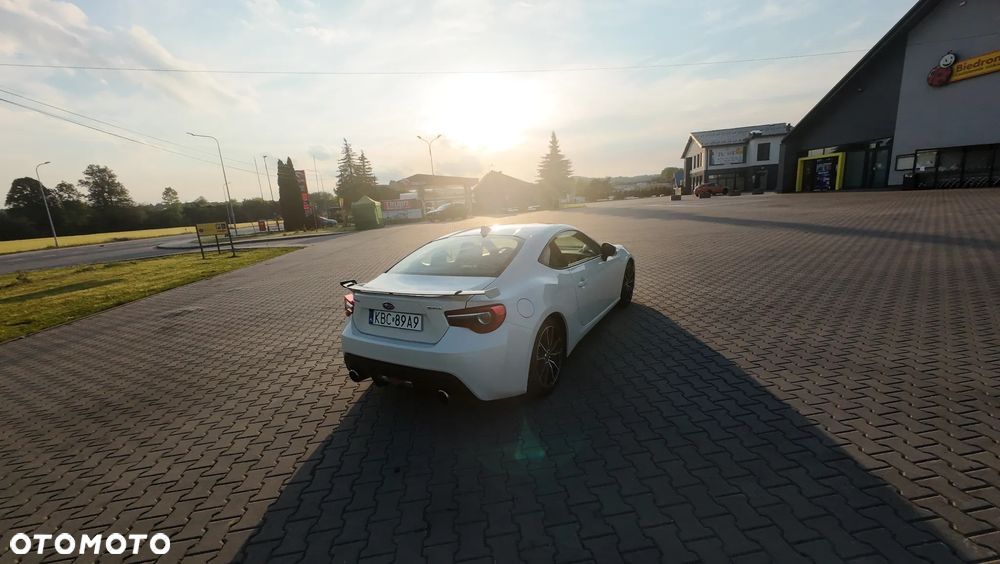 Subaru BRZ 2.0i Sport + - 16
