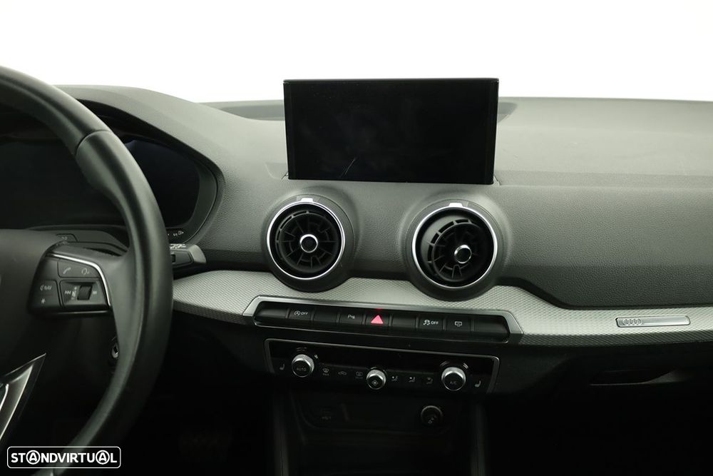 Audi Q2 35 TFSI Advanced S tronic - 9