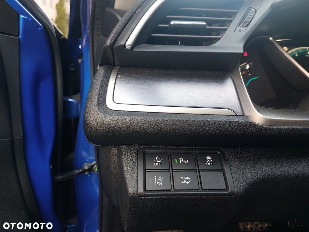 Honda Civic 1.5 T Executive CVT - 23