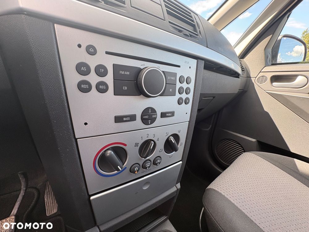 Opel Meriva 1.4 - 13