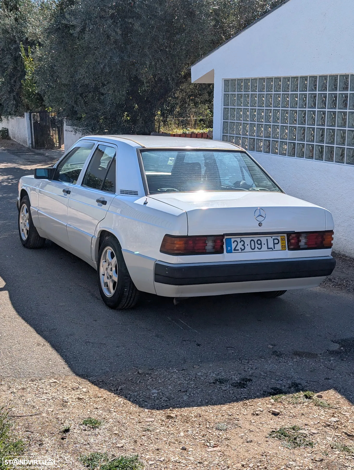 Mercedes-Benz 190 D 2.0 - 3