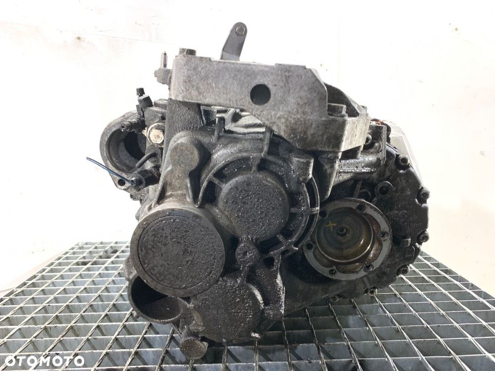 SKRZYNIA BIEGÓW  VW GOLF V (1K1) 2003 - 2010 2.0 TDI 103 kW [140 KM] olej napędowy 2004 - 2008 HDV - 3