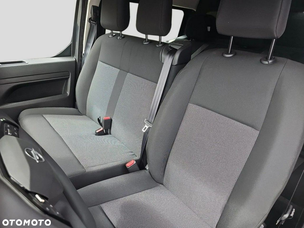 Opel Vivaro - 11