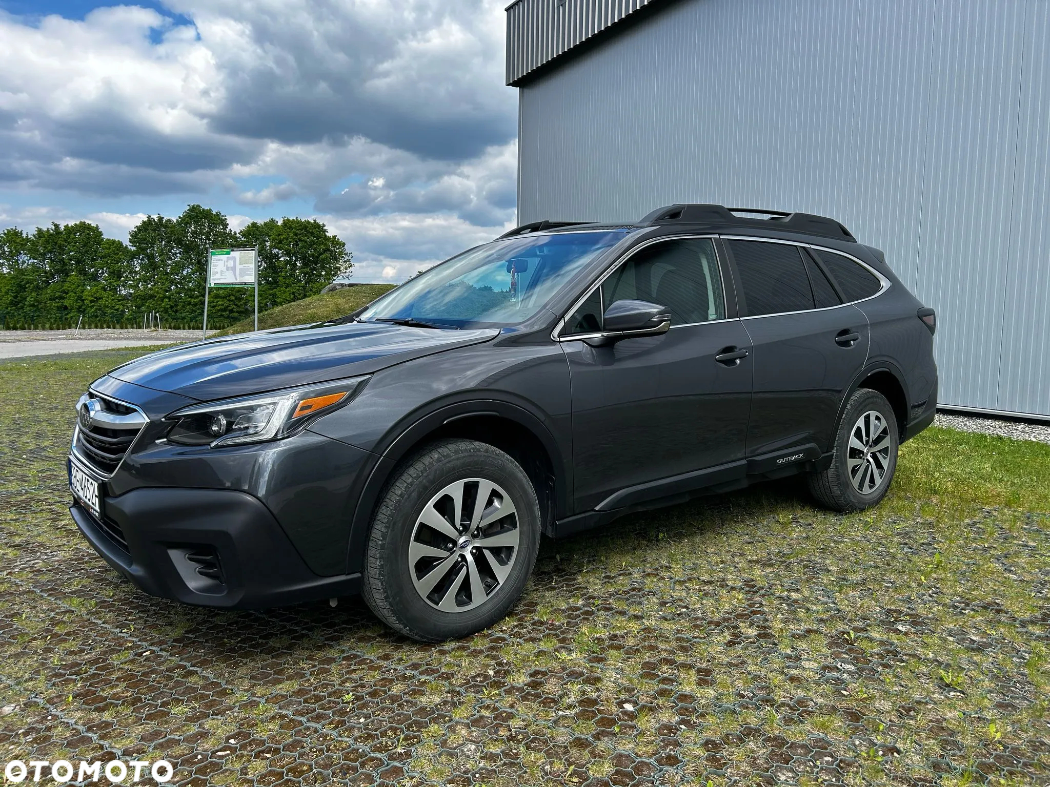 Subaru Outback 2.5i Active (EyeSight) Lineartronic - 2