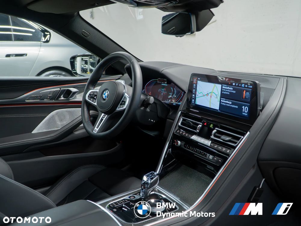 BMW Seria 8 M850i xDrive - 23