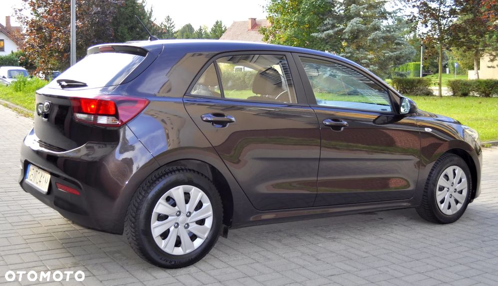 Kia Rio 1.2 Attract - 8