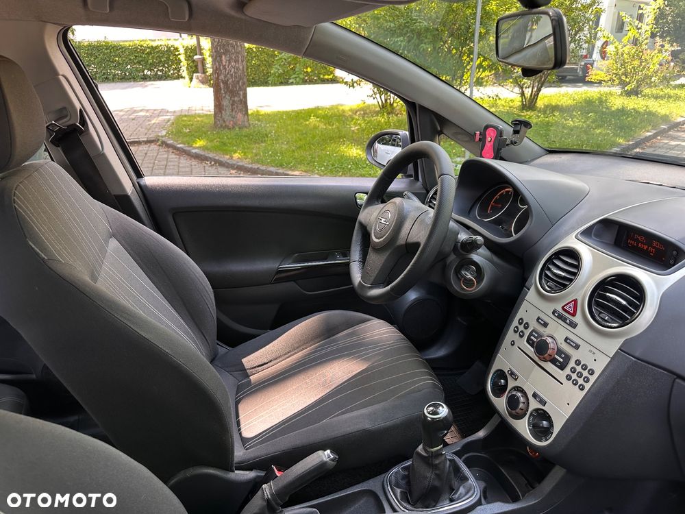 Opel Corsa 1.2 16V Color Edition - 26