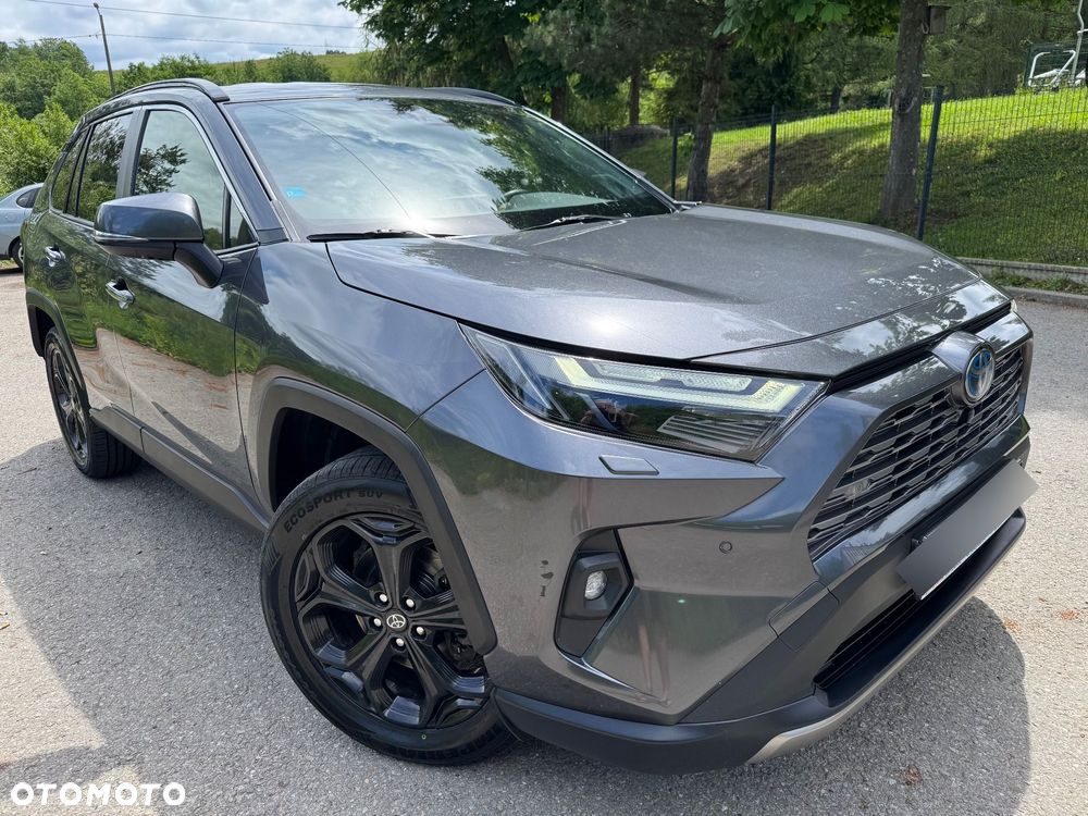 Toyota RAV4 - 3