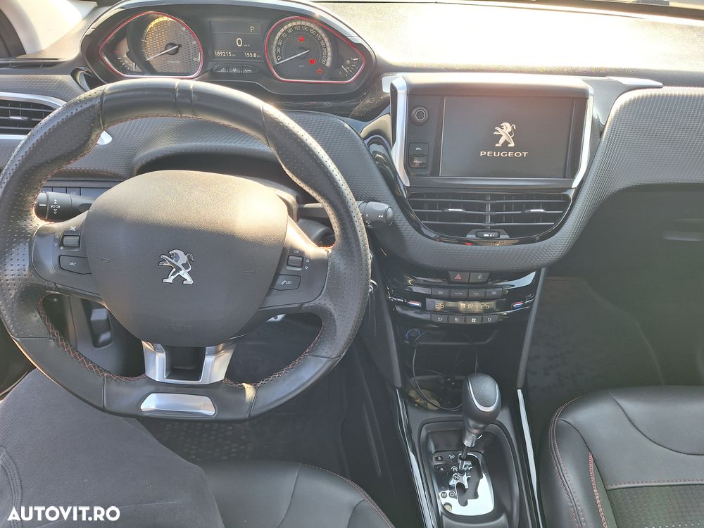 Peugeot 2008 BlueHDi FAP 120 STOP & START EAT6 Allure - 12