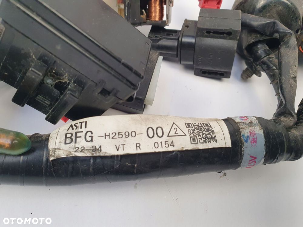INSTALACJA WIĄZKA ELEKTRYCZNA Yamaha XSR 125 XSR125 BFG-H2590-00 - 5