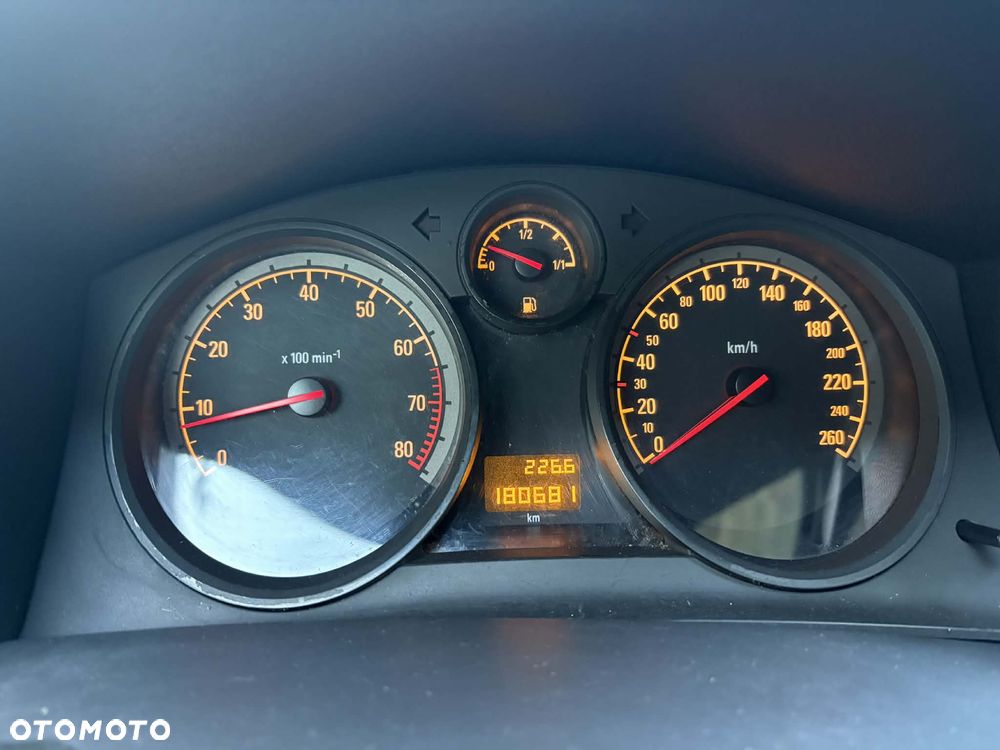 Opel Astra 1.6 - 6