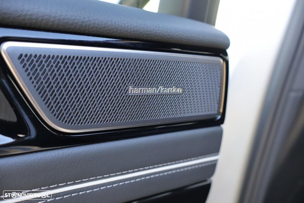 VW ID.7 Tourer 86 kWh Pro S Urban - 29