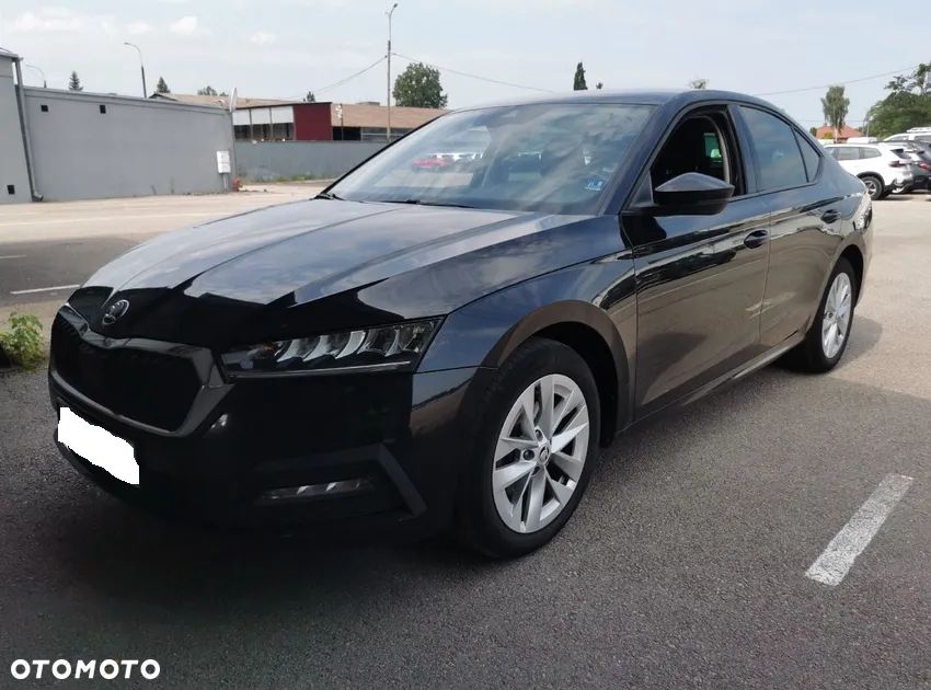 Skoda Octavia 2.0 TDI Ambition DSG - 2