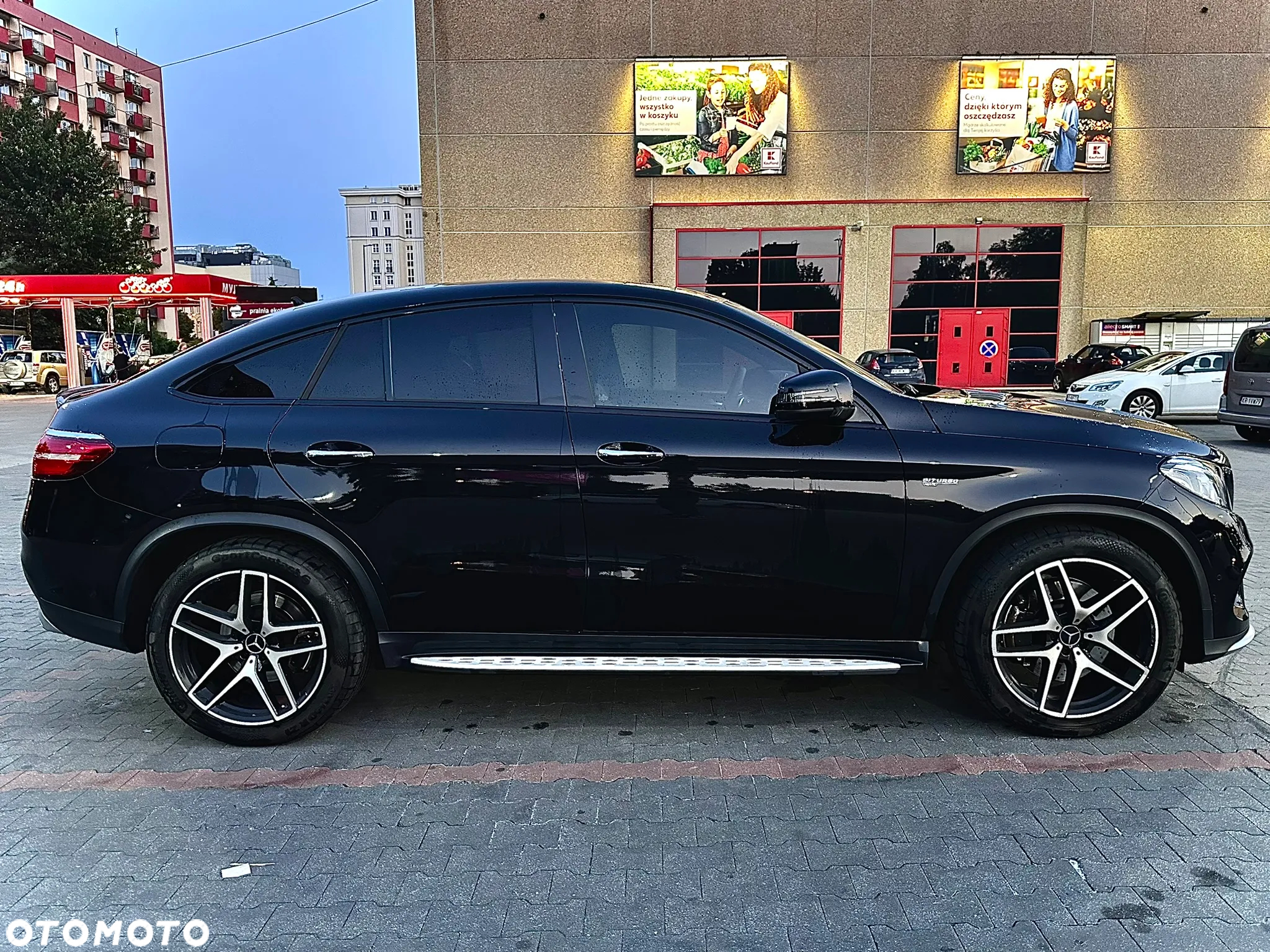 Mercedes-Benz GLE AMG Coupe 43 4-Matic - 2