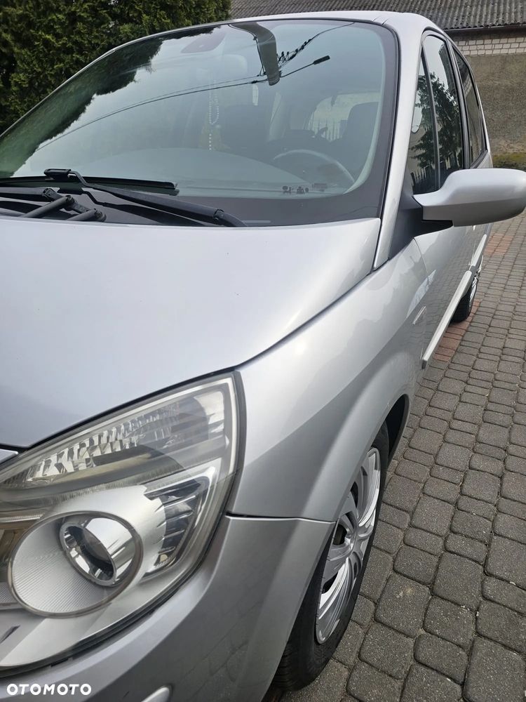 Renault Scenic 1.9 dCi Confort Privilege - 9