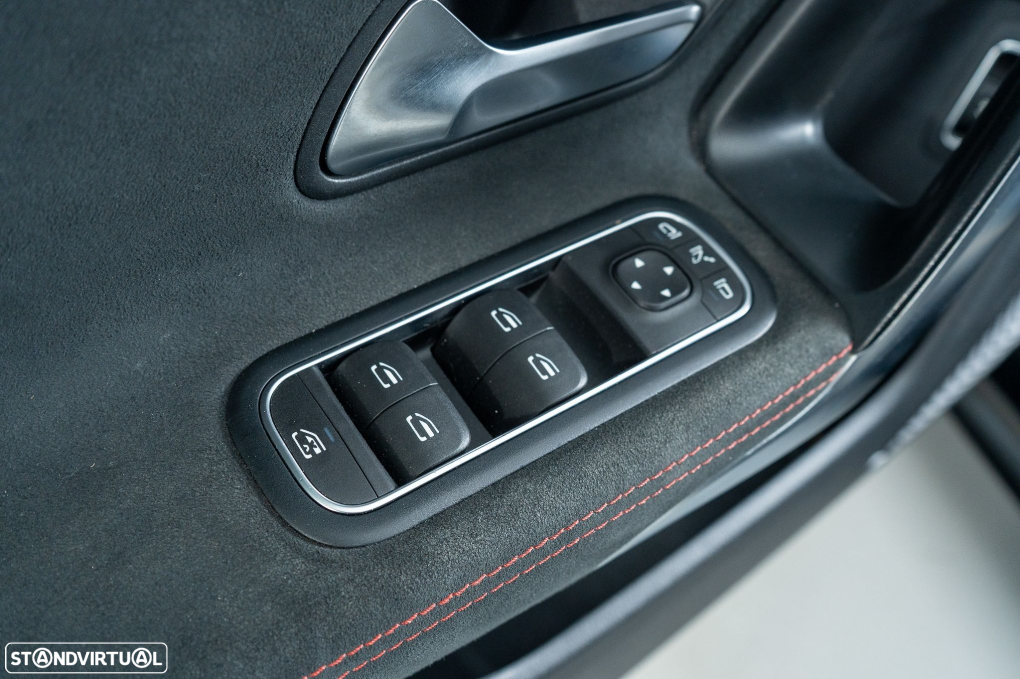 Mercedes-Benz CLA 180 Shooting Brake 7G-DCT AMG Line - 18