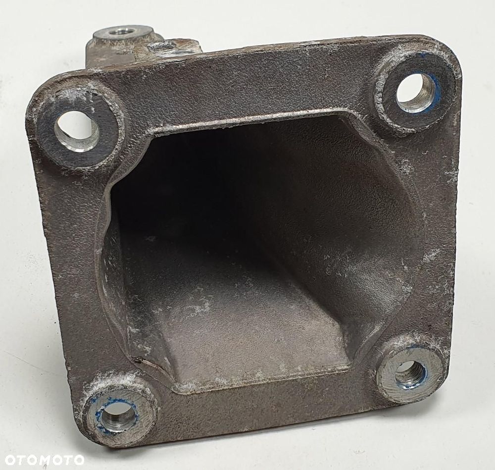 ŁAPA SILNIKA PRAWA ASTON MARTIN RAPIDE AD437M125DB - 3