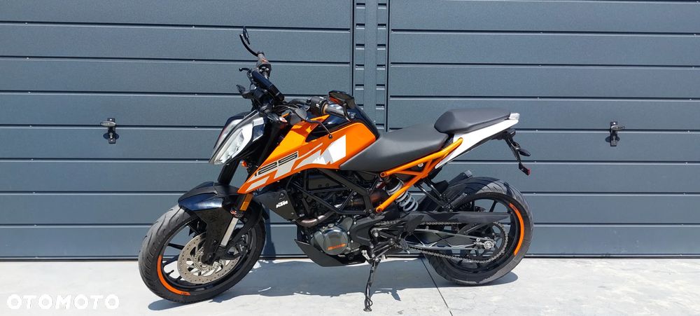 KTM Duke 125 - 40