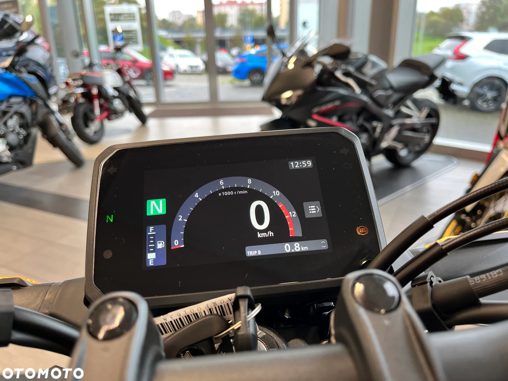 Honda CB - 8