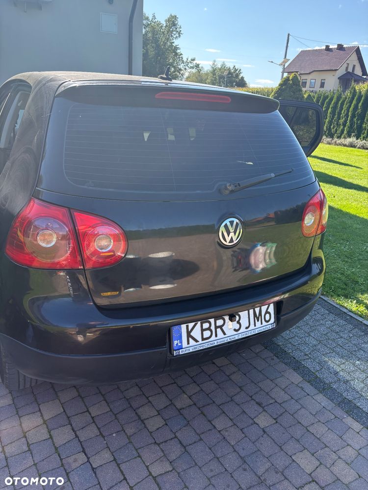 Volkswagen Golf - 10