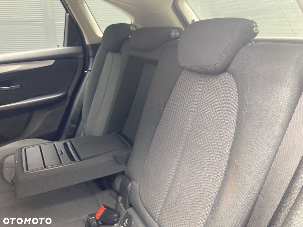 BMW Seria 2 216i - 19