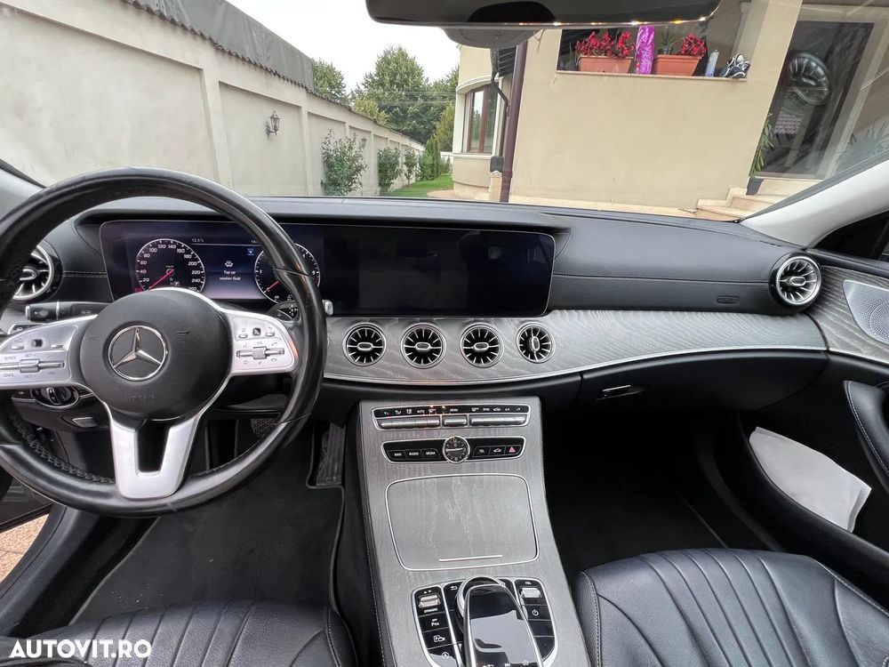 Mercedes-Benz CLS 350 d 4MATIC Aut - 8