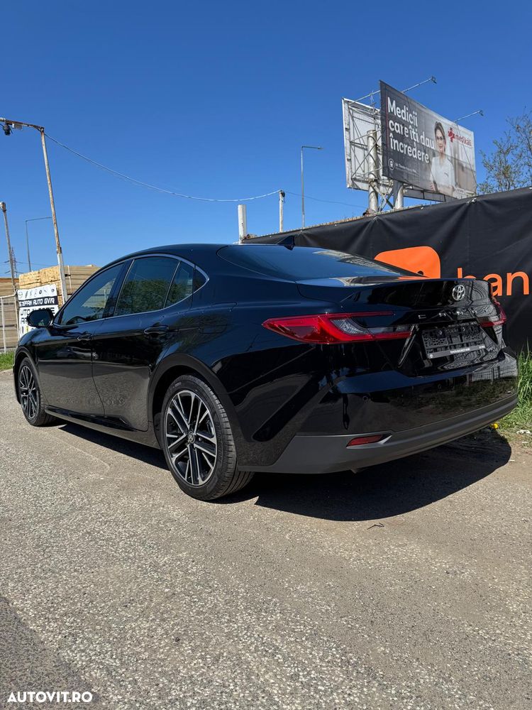 Toyota Camry 2.5 Business - 6