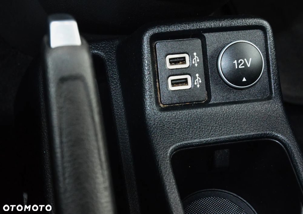 Ford Tourneo Connect - 27