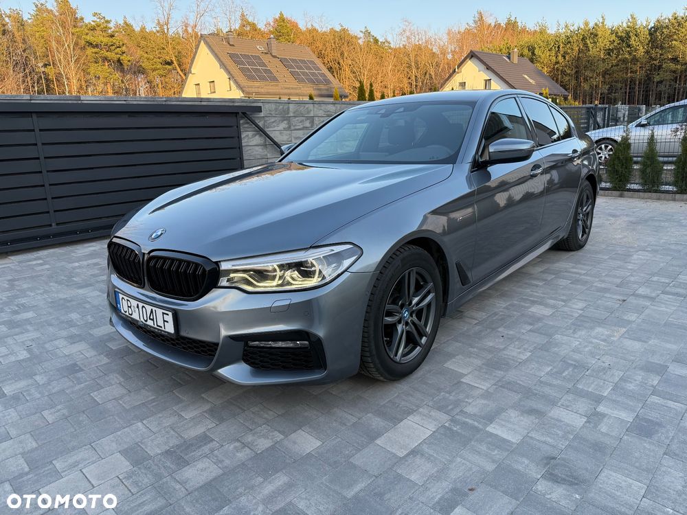 BMW Seria 5 520d M Sport - 3