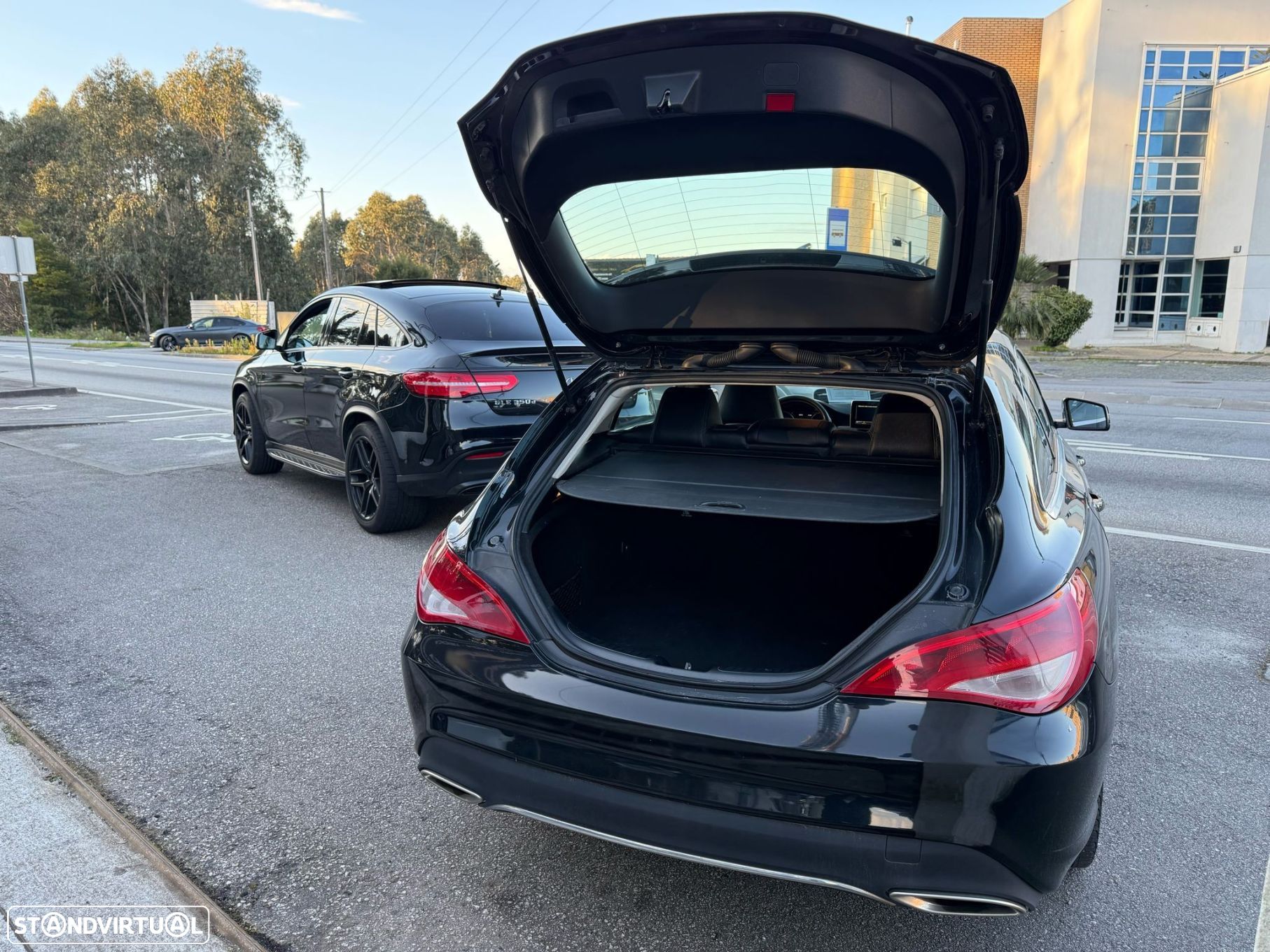 Mercedes-Benz CLA 180 d Shooting Brake Urban - 15