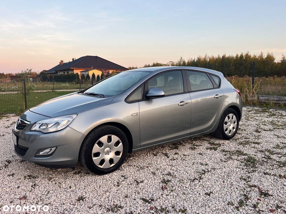 Opel Astra 1.4 Turbo Selection - 22