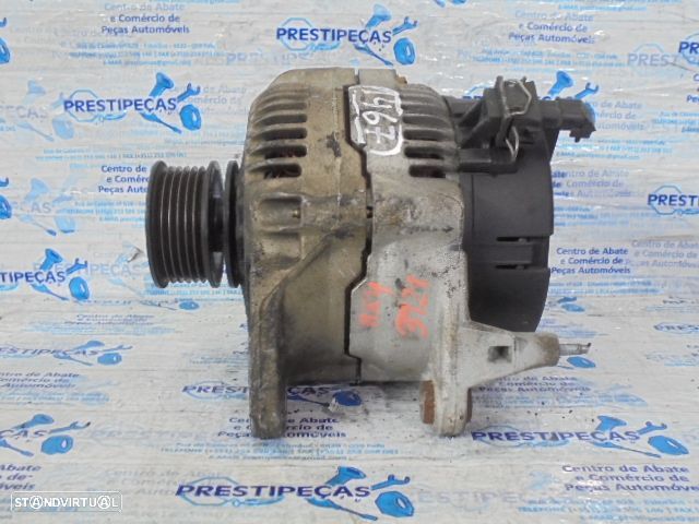 Alternador 037903025C 0123320034 VW GOLF 4 2000 1.6I 75CV 5P AZUL BOSCH 14V 90A - 2