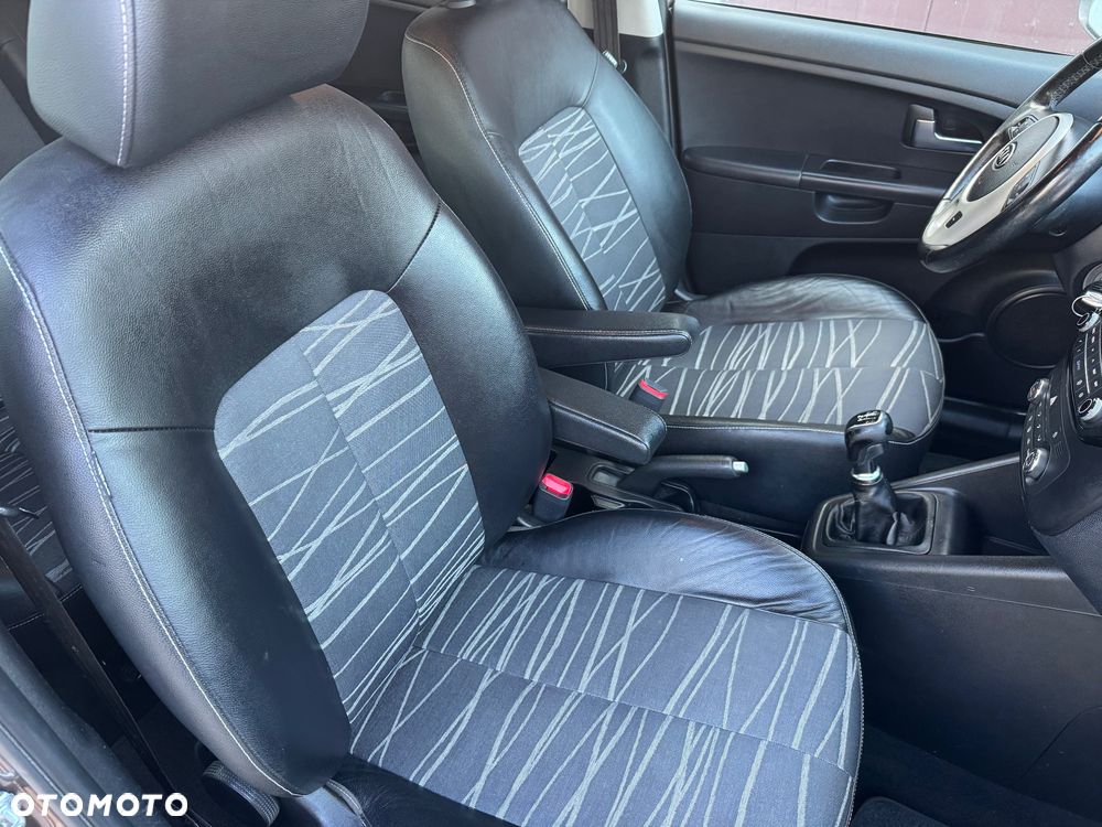 Kia Venga 1.4 XL - 12