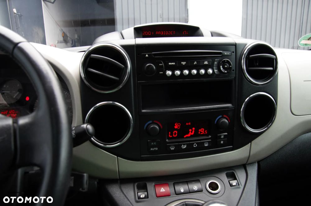 Citroën Berlingo Multispace HDi 115 FAP Tendance - 17