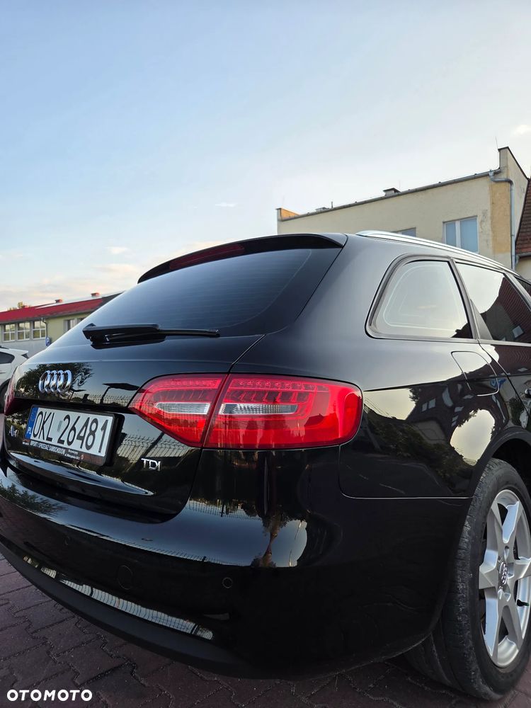 Audi A4 Avant 2.0 TDI DPF multitronic Attraction - 5