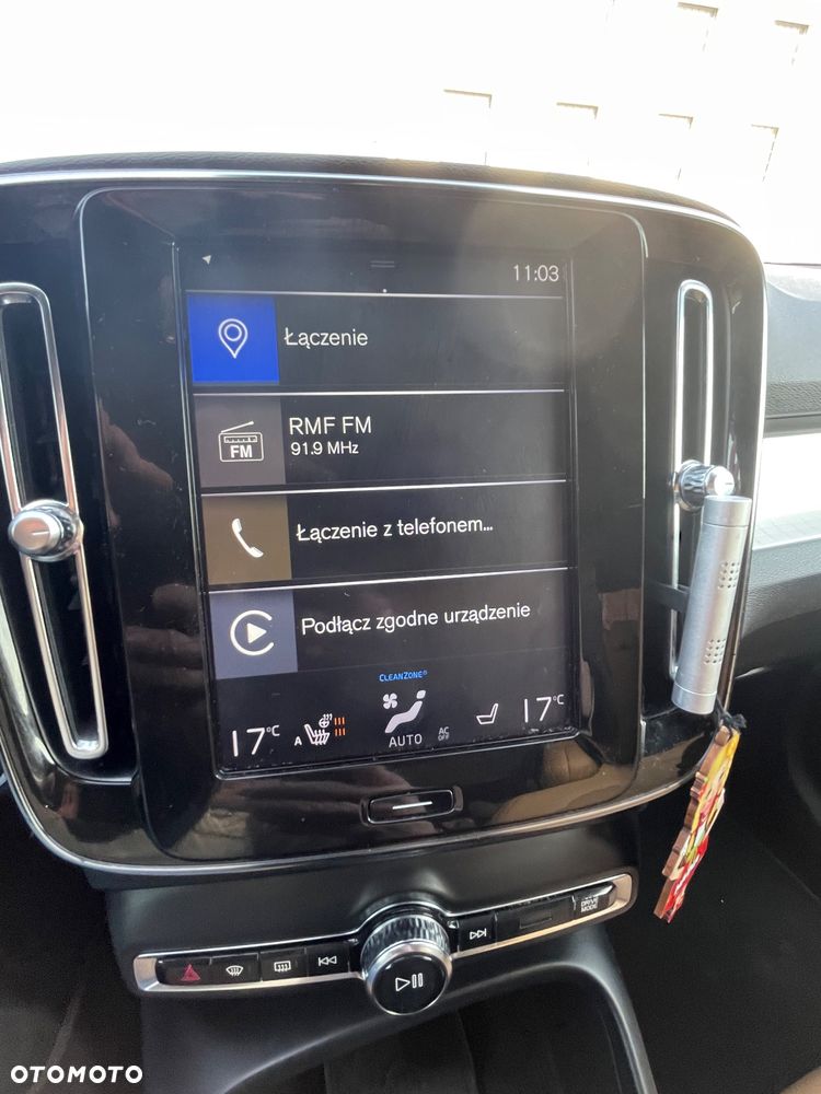 Volvo XC 40 T5 AWD Geartronic Momentum - 26