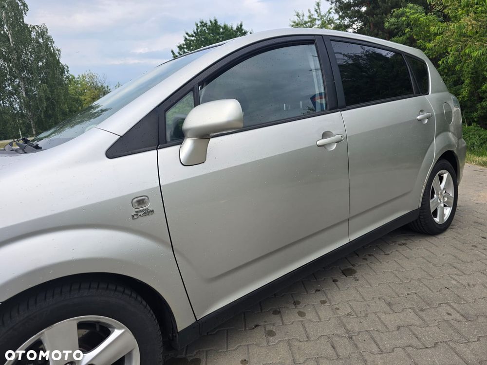 Toyota Corolla Verso - 7