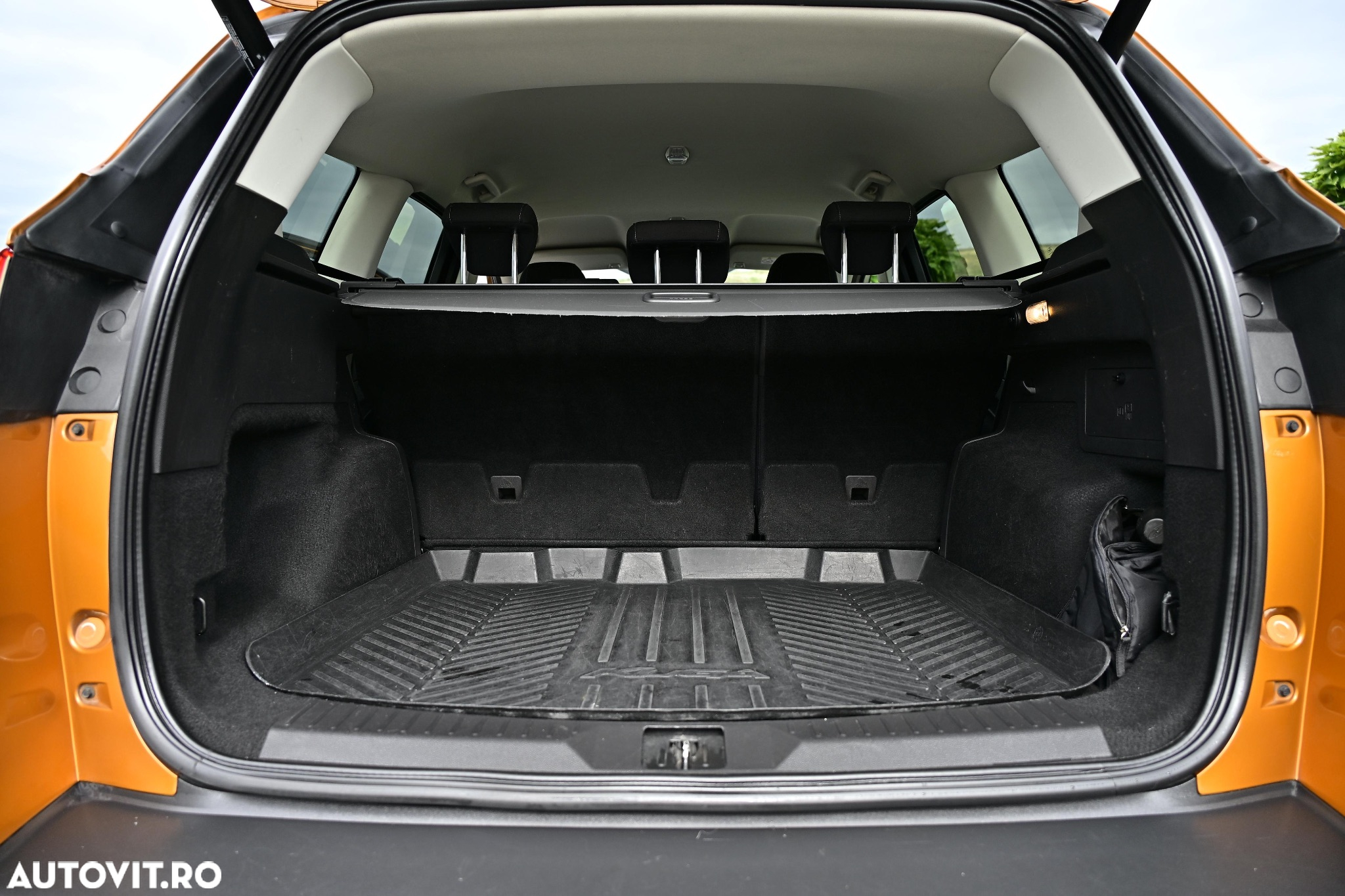 Ford Kuga 2.0 TDCi 4x4 SYNC - 30