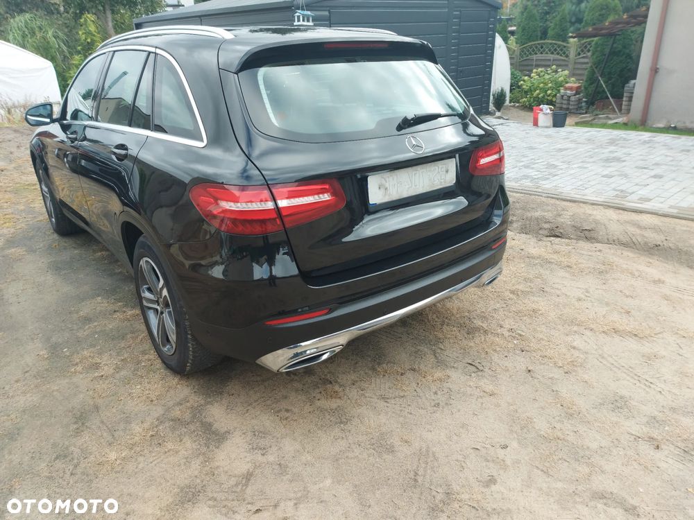 Mercedes-Benz GLC 220 d 4Matic 9G-TRONIC - 21