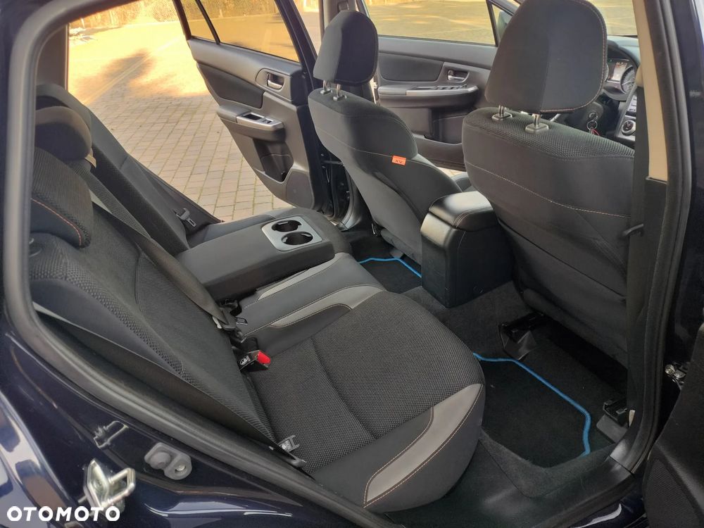 Subaru XV 2.0 i Exclusive Lineartronic - 17